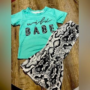 Sassy little Sunflower Boutique 2t